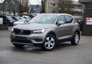 Volvo XC40 61.211 km 23.900 &euro; Düsseldorf 40597