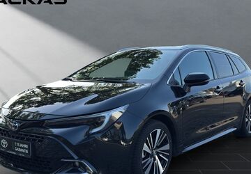 Toyota Corolla 12.422 km 28.450 &euro; Wesel 46485