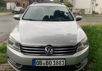 VW Passat Variant 240.000 km 4.900 &euro; Oberhausen 46117