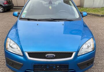 Ford Focus 126.000 km 3.990 &euro; Duisburg 47058