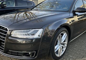 Audi A8 233.400 km 22.990 &euro; Neukirchen-Vluyn 47506