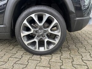 Jeep COMPASS 1.3 MultiAir Limited +R.Cam+Sitzhzg.+ 60.745 km 17.989 &euro; Meerbusch 40667