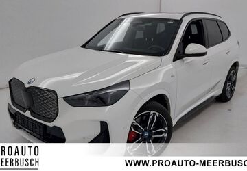 BMW iX1 7.700 km 44.999 &euro; Meerbusch 40668