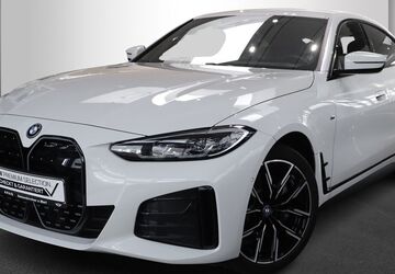 BMW i4 35.371 km 39.940 &euro; Marl 45770