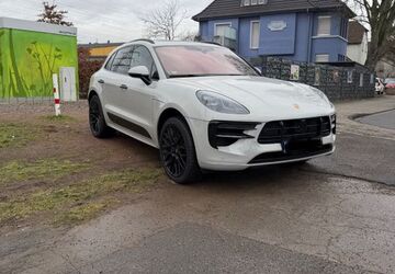 Porsche Macan 139.000 km 47.900 &euro; Duisburg 47167