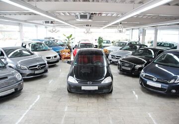 Opel Corsa 200.000 km 1.990 &euro; Essen 45356