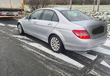 Mercedes-Benz C 220 273.000 km 5.500 &euro; Oberhausen 46117