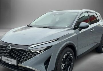 Nissan Qashqai 2.990 km 36.280 &euro; Krefeld 47805