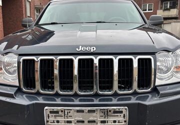 Jeep Grand Cherokee 102.000 km 9.987 &euro; Gelsenkirchen 45881