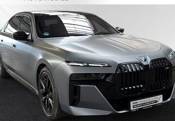 BMW M760 10.700 km 113.900 &euro; Moers 47441