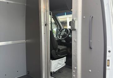 Mercedes-Benz eSprinter 10.968 km 17.000 &euro; Düsseldorf 40549