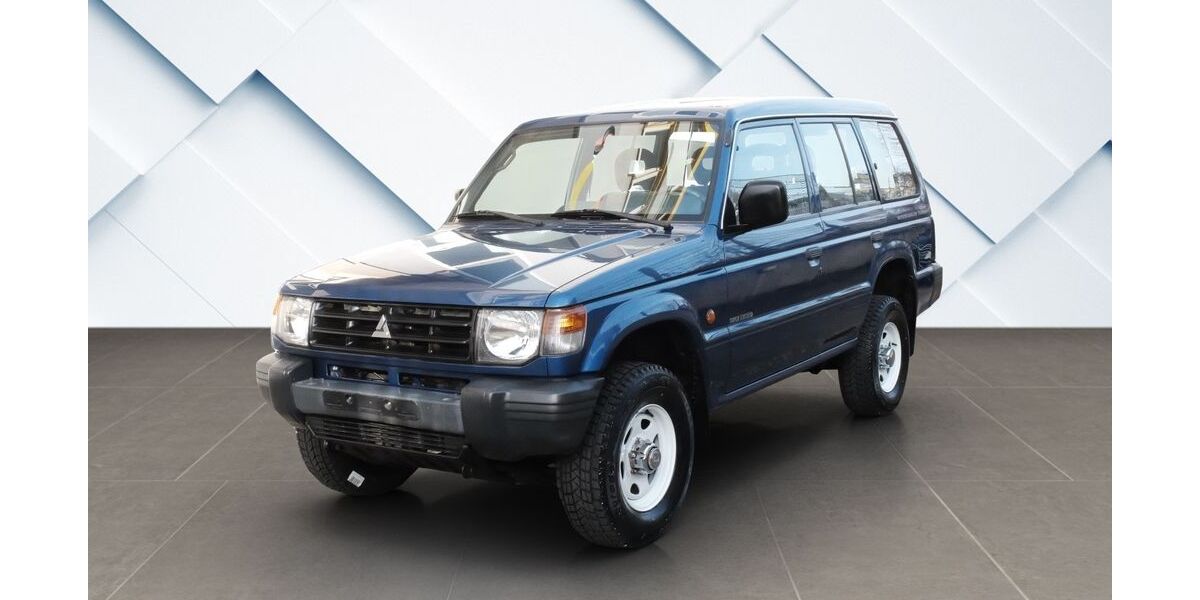 Mitsubishi Pajero 128.612 km 14.990 &euro; Düsseldorf 40231