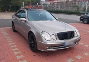 Mercedes-Benz 280 257.000 km 3.000 &euro; Kamp-Lintfort 47475