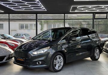 Ford S-Max 83.792 km 23.450 &euro; Essen 45141