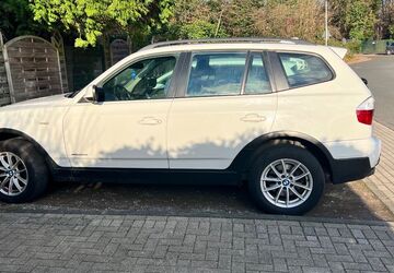 BMW X3 225.000 km 6.500 &euro; Oberhausen 46117