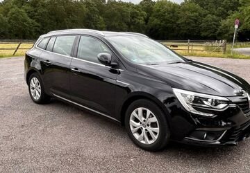Renault Megane 76.152 km 10.990 &euro; Oberhausen 46149