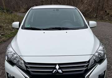 Mitsubishi Space Star 23.300 km 10.900 &euro; Duisburg 47198