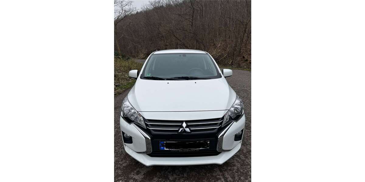 Mitsubishi Space Star 23.300 km 10.900 &euro; Duisburg 47198