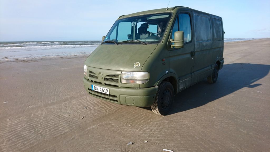 Nissan Interstar 257.352 km 3.700 &euro; Bochum 44793