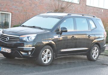 SsangYong Rodius 85.000 km 15.000 &euro; Krefeld 47803