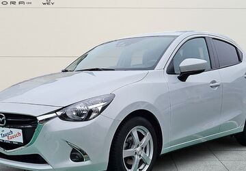 Mazda 2 24.960 km 15.680 &euro; Bochum 44809