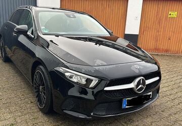 Mercedes-Benz A 180 59.000 km 22.999 &euro; Gelsenkirchen 45888