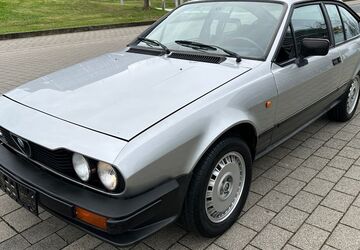 Alfa Romeo GTV 131.718 km 14.000 &euro; Essen 45131