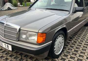 Mercedes-Benz 190 166.000 km 6.950 &euro; Krefeld 47809