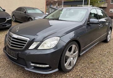 Mercedes-Benz E 200 117.500 km 11.990 &euro; Oberhausen (Sterkrade) 46149