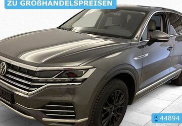 VW Touareg 105.274 km 35.390 &euro; Krefeld 47829