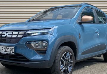 Dacia Spring 14.500 km 13.990 &euro; Duisburg 47059