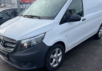 Mercedes-Benz Vito 210.822 km 15.700 &euro; Düsseldorf 40233