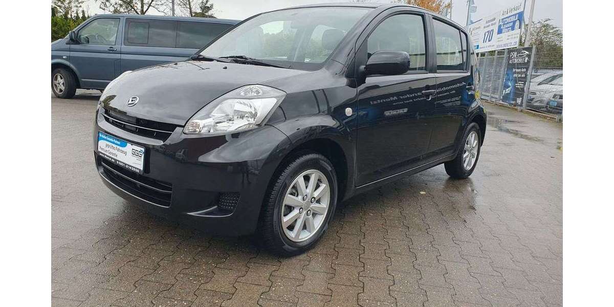 Daihatsu Sirion 81.835 km 7.999 &euro; Essen 45326