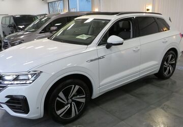 VW Touareg 170.106 km 30.950 &euro; Essen 45329