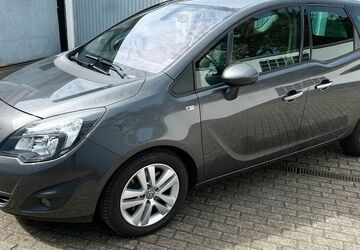 Opel Meriva 146.000 km 4.100 &euro; Oberhausen 46047