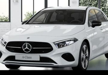 Mercedes-Benz A 180 9.900 km 32.990 &euro; Düsseldorf 40470