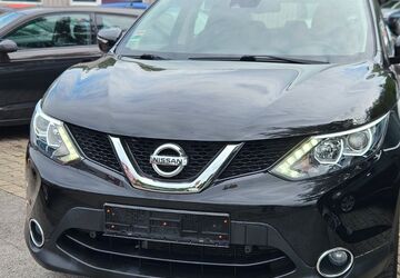 Nissan Qashqai 62.992 km 11.399 &euro; Essen 45356