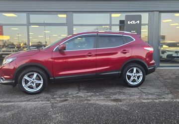 Nissan Qashqai 98.000 km 14.970 &euro; Wesel 46485
