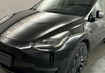 Tesla Model Y 72.700 km 33.900 &euro; Bochum 44803