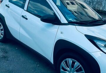 Toyota Aygo (X) 90.000 km 12.999 &euro; Wesel 46485