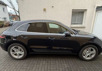 Porsche Macan 72.015 km 34.000 &euro; Moers 47445