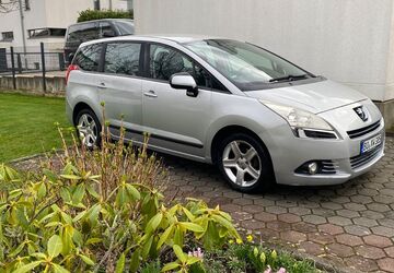 Peugeot 5008 200.000 km 4.800 &euro; Bochum 44892