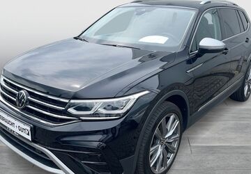 VW Tiguan Allspace 80.022 km 32.500 &euro; Duisburg 47178