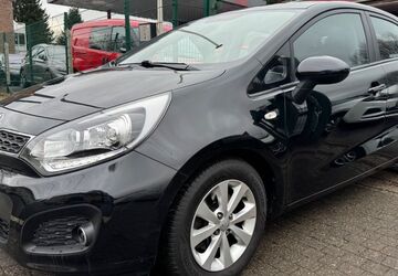 Kia Rio 175.000 km 5.600 &euro; essen 45359