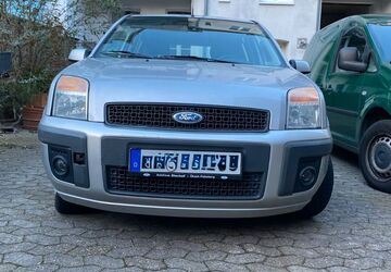 Ford Fusion 139.000 km 2.400 &euro; Düsseldorf 40235