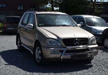 Mercedes-Benz ML 270 196.700 km 4.980 &euro; Neukirchen-Vluyn 47506