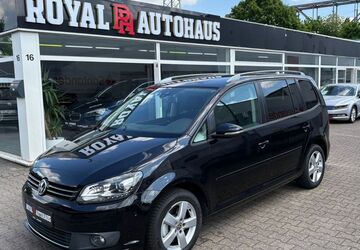 VW Touran 182.000 km 12.900 &euro; Oberhausen 46049