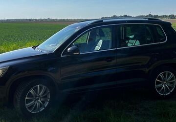 VW Tiguan 186.000 km 5.750 &euro; Tönisvorst 47918